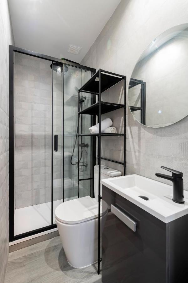 Juan De Olias Apartment มาดริด ภายนอก รูปภาพ